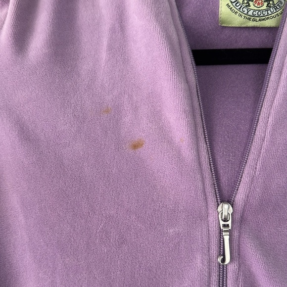 Authentic Juicy Couture Lavender Velour Hoodie
Size L - Picture 3 of 5